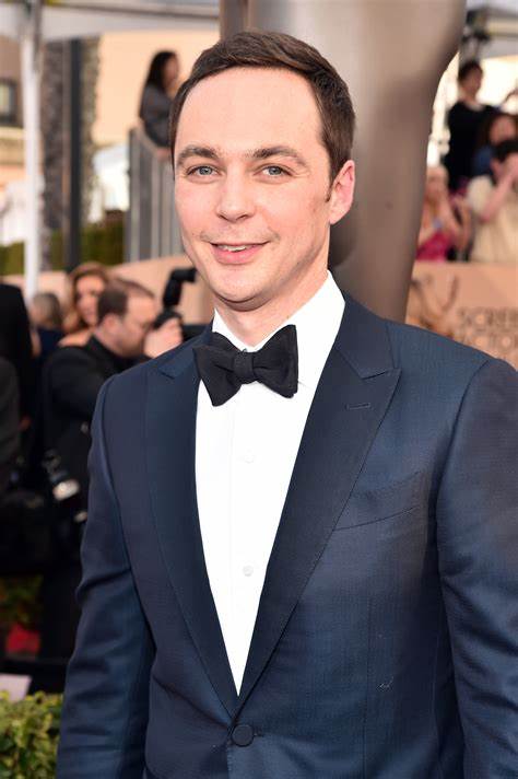 caulkbawlluvvah's tweet photo. I bet if I asked Jim parsons to do star jumps nicely, he'd do it #muppetofaman #verymanlymuppet https://t.co/L8mPmSbGZu