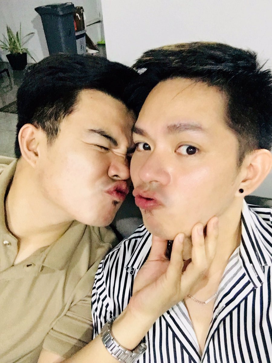 NeoNate0108151's tweet photo. Sana madagdagan followers namin kahit di kami naghuhubad 😊😘 #LoveWins #NeoNate #NeoNate08 https://t.co/ebXOGjemp5