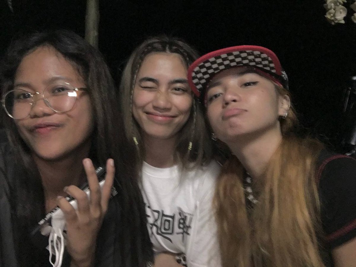 andreeEysii's tweet photo. My Endgame✨ Nice meeting you two! Anggayle❤️😭 @AngelicaGegante @shinayahdc
#shinayahdc #angee #angayle #anggayleendgame https://t.co/lAftmB8E73