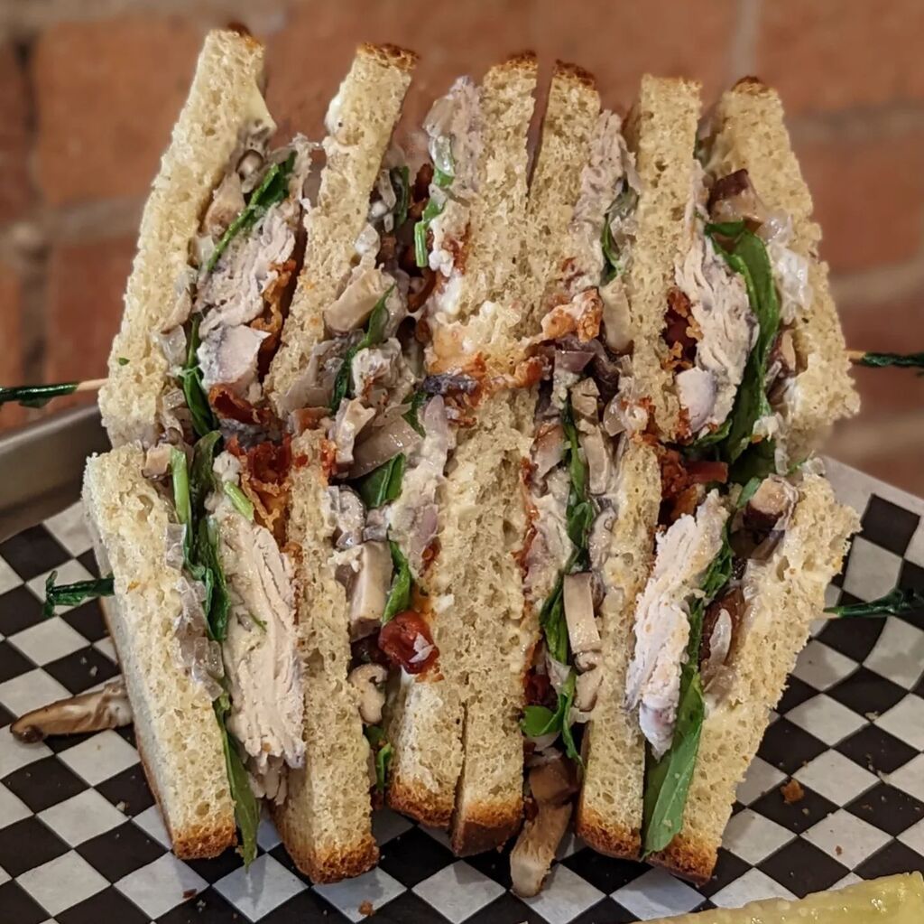 This sandwich STACKS! All the ingredients are fresh and delectable. You can taste the earthiness of the freshly harvested veggies from Chef Kyle's garden. 🌱 YUM!

You must order the French Club at @piratealleydenver. It's stacked with red wine chicke… instagr.am/p/CkfExFmMQ1U/