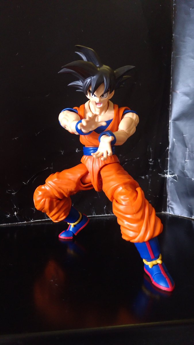 kondorabeamocn1's tweet photo. フィギュアライズスタンダードNEWSPEC版の孫悟空、素組み完成。色を塗りやつや消ししなくてもこの完成度。道着や肌のプラスチックの成形色が凄くいい。プラ特有のテカリも抑えられてる。
今後の展開に期待大です。
#フィギュアライズスタンダード
#ドラゴンボール
#孫悟空
#NEWSPEC
#プラモデル https://t.co/KyI4MJ4COe