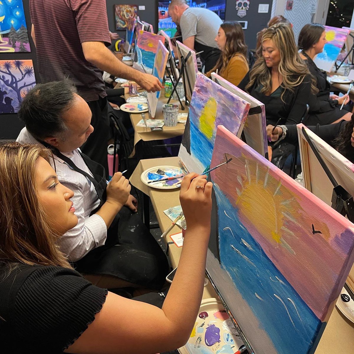 EnlightenedAunt's tweet photo. Thank you @WelbeHealth for joining me tonight! I hope everyone had a great time!
#PaintNightWithTam #BrushstrokesAndBeverages #PaintingWithTam https://t.co/eNmgdZ3LLc