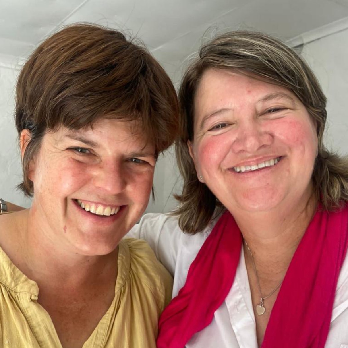 GwfOnline's tweet photo. A shout-out to one of our long-time supporters and friends, Jo-Anne Hay, who recently hosted a wonderful photography workshop for the @PhiliDLC. Thank you, Jo – you inspired such creativity!

#GoodWorkFoundation #ReimagineEducation #WonderFilledLearning https://t.co/jVQHbvgkJX