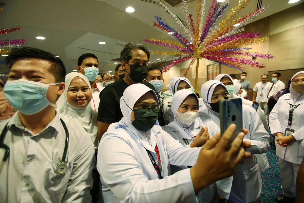 Khairy Jamaluddin 🇲🇾🌺 tweet media