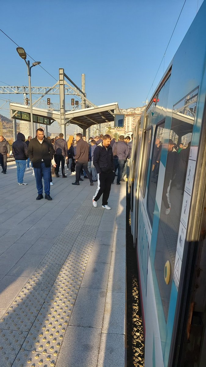 #Başkentrayarızalı <a href="/akkadowis/">Owis Akkad أويس عقاد</a>