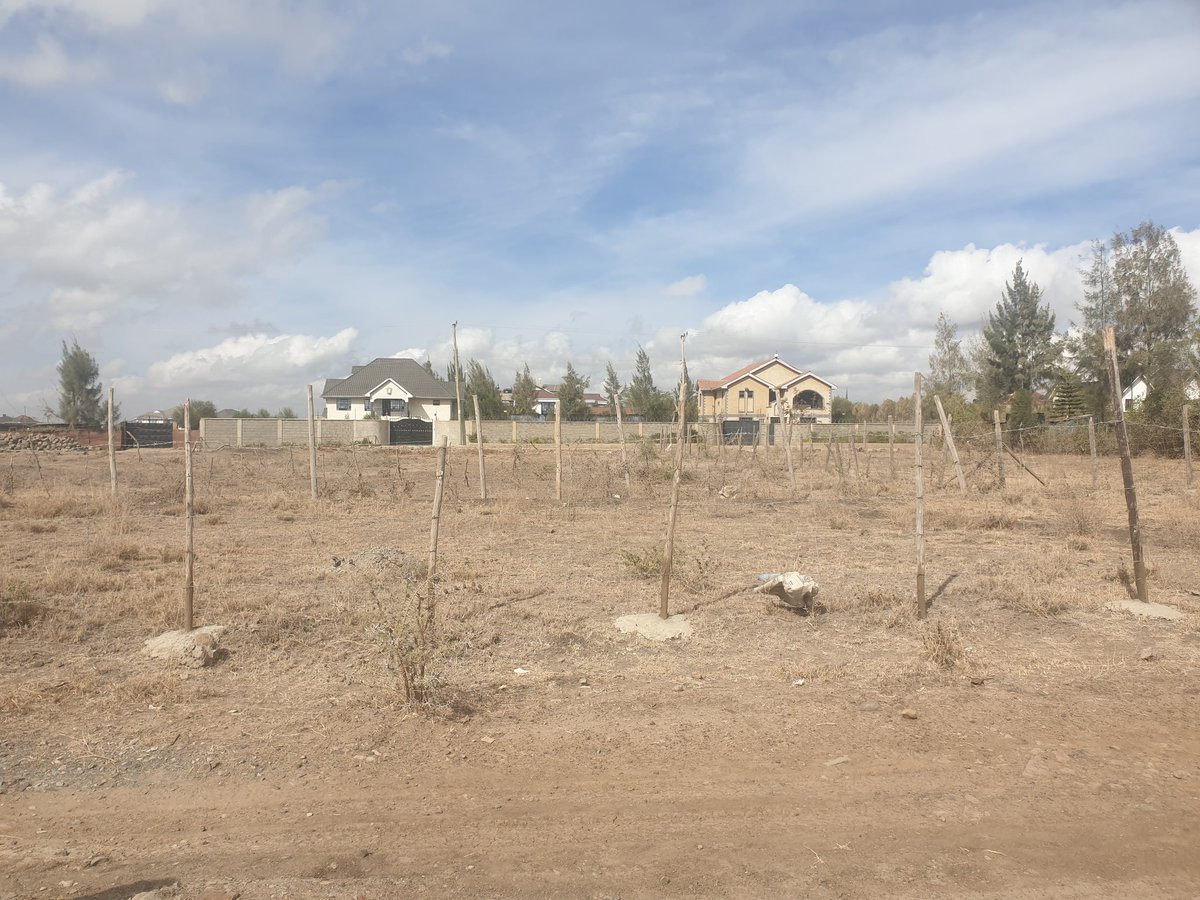 MaweyProperties's tweet photo. @beth_kasinga Selling a 50*100 plot in Kenindia Katani, Syokimau. Located in a Controlled Residential Development Zone.
-Easily accessible 
- Social Amenities available 
-All documentations available.
For more inquires call / WhatsApp 0718659172 https://t.co/AgulYX2mKR
