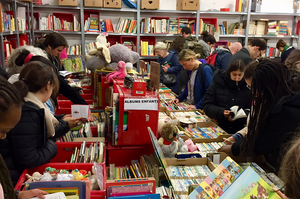 The Bulletin on "Second-hand book sale: Red Cross fundraiser in Brussels from 8 to 13 November https://t.co/5DwlBReM8D / Twitter