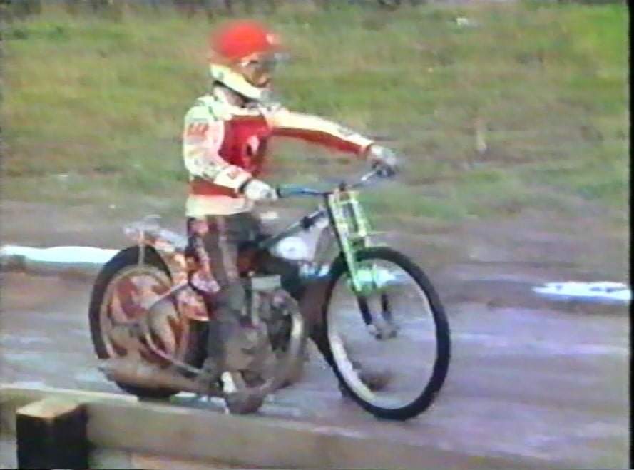 BarrowMemories's tweet photo. Unbelievable  number of responses to a set of photographs I placed on the old Times Speedway Facebook page. 
Barrow Speedway and it's riders still fondly remembered. 
@retrospeedway @Stephen78857051 @NWEMlive @_SpeedwayPlus_ @bbccumbriasport @38wcr @DebPritchardGC https://t.co/X9MU33uYKo