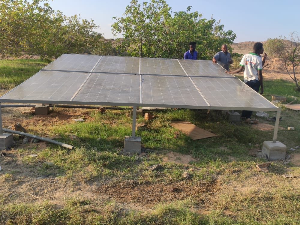 SECCCO_Somalia's tweet photo. Alert! Latest addition @SECCCO_Somalia #REAPModel is a farm #RabableSomalia turning ambition into urgent concrete and effective community-driven #climateaction.Closing in the access gap by expanding #offgrid least cost solutions giving better outcomes feasible 4 local populations https://t.co/aQtdT01qPn