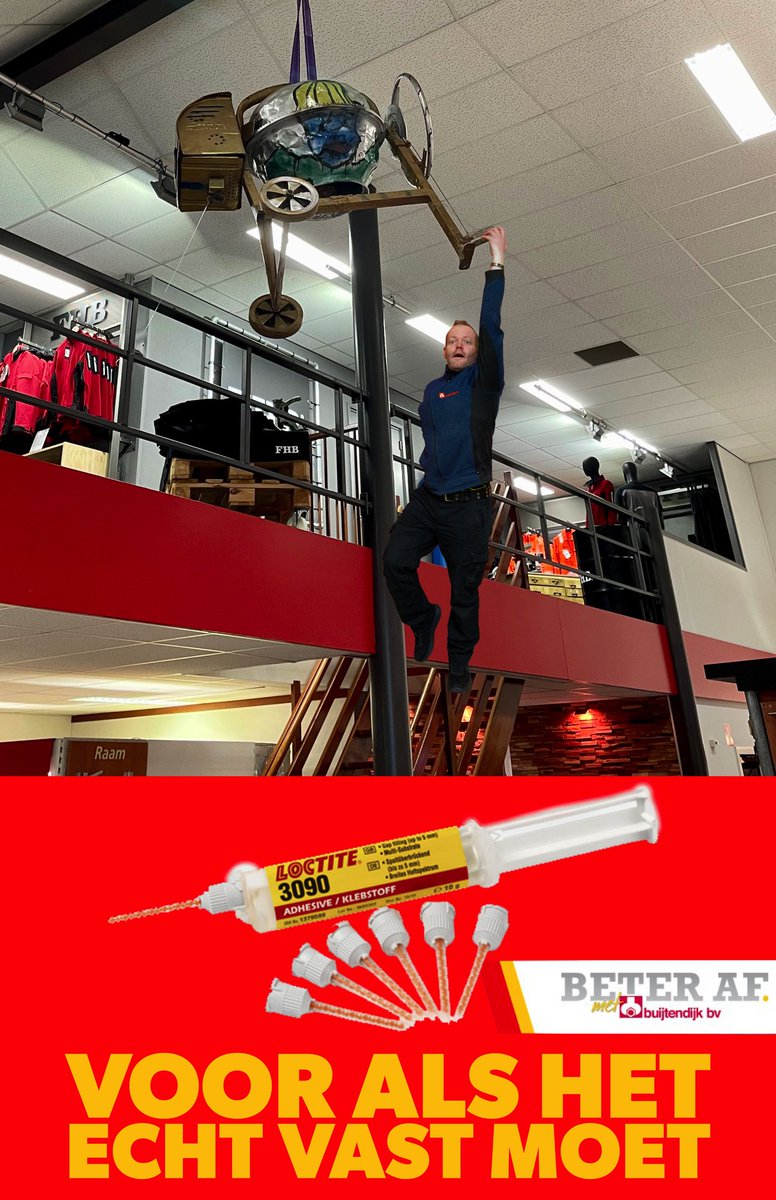 Buijtendijkbv's tweet photo. Wij ontvangen vaak de vraag naar lijm, welke goeie (en vooral snel) hechtende eigenschappen heeft tussen #huid & #kunst. Uiteraard hebben wij deze ook. Onser Nico heeft het getest en goed bevonden. kom snel naar onze winkel of bestel online: https://t.co/Tcjpa78CAt #beteraf # https://t.co/ajmhR32ajM