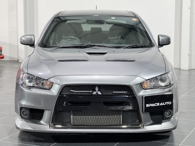 BeyondTarmac's tweet photo. • 2015 Mitsubishi Lancer Evo X GSR — Final Edition
• 2000cc 4-Cylinder Turbopetrol DOHC
• 291bhp/407Nm
• 5-Speed MT
• AWD, 8 Airbags, 4-Wheel Disc Brakes, ESC, TCS
• Front Bucket Seats
• Fuel Tank: 55L
• Mileage: 51,200km
• Source: Japan
• KSh6,705,490 (All-inclusive) https://t.co/kMgwzYgf7R