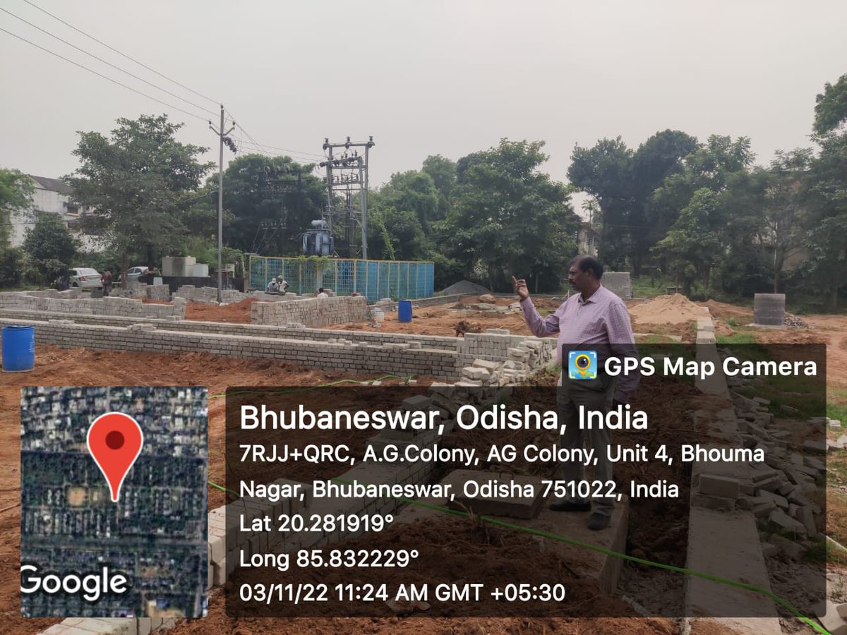 bmcbbsr's tweet photo. Team BMC inspecting the #minipark ongoing construction work under the #MUKTA project at the old AG colony.
@CMO_Odisha @HUDDeptOdisha https://t.co/RNWFNiuxl7