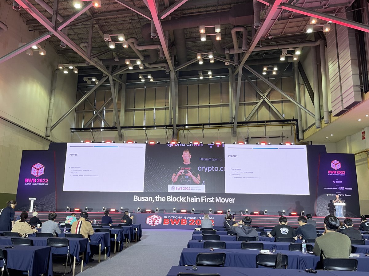 LocusChain's tweet photo. Post-Event Review on #BWB2022

Day 3⃣

On the 29th, @nimrodlehavi, former CEO of Simplex, shared his opinion on how Web3 is currently being used, what areas will be expanded in the future, and how #Locuschain's tech will help in the process📊

#Locuschain #Simplex #Web3 #BWB2022 https://t.co/adOAIFpg5w