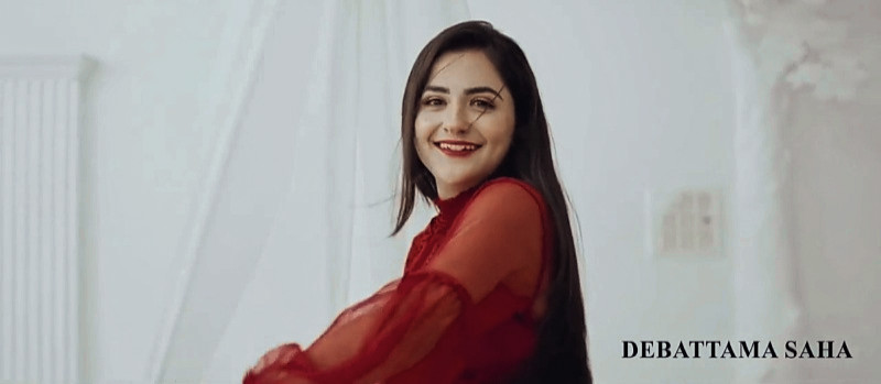 khushiyaaann's tweet photo. 'Jo neende cheen leta hai'
             'Jo sapne cheen leta hai' ♥︎

'Kisi anjaane ke khatir jo apne cheen leta hai'
                         "Whi toh ishq hota hai" 💗💫

This poetry is lovee <3 🥺💕
#ShauryaAurAnokhiKiKahani #shakhi #devir #joterahowega https://t.co/X6caEt447D