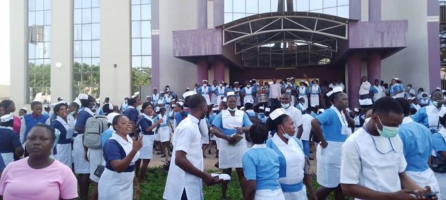 njonurses's tweet image. In a saner clime, somebody would have resigned, NMCN &amp;amp; NANNM would have issued statement, the media would give full coverage and demand explanation. The government would then ensure justice. These future UKRN &amp;amp; USRN deserve better treatment please 🙏