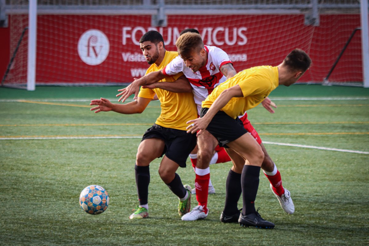 cftorello's tweet photo. ▶️ Pròxim PARTIT
🆚 @cf_lloret
📆 Dissabte, 05/11
🕓 16.00h
🏟 Mpal. de Torelló
#SomCFTorelló
#CFTorello #1cat1 Es guardarà 1 minut de silenci en memòria de Lluís Rifà, expresident del club i que ens ha deixat aquesta setmana. DEP.
#OrgullPescallunes🔴⚫️
📷 @arisa_marina https://t.co/VRV2fIEbpO