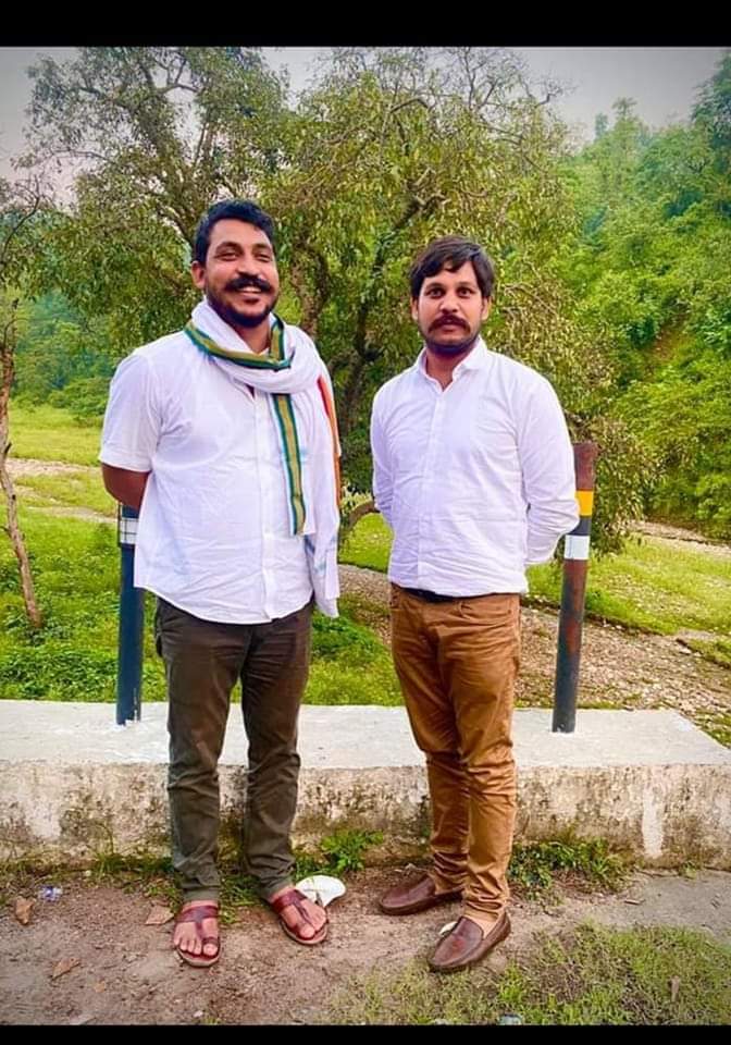 RahulDevAzad007's tweet photo. आजाद समाज पार्टी कांशीराम के संस्थापक सदस्य व राष्ट्रीय कोर कमेटी सदस्य  @GulzarSiddiqui_ जी को जन्मदिन की बहुत बहुत मुबारकबाद 💐💐

@BhimArmyChief
@Vndnason @AniketDhanuk_ @AbbasGhaziAsp @AzaadAbuZafar1 @JaytunjayVishwa @AbdulDanishASP @AmbedkarUdit @azadsahil_asp @ASP4UP https://t.co/mMIw4mILu8