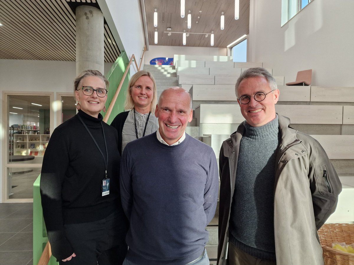 BirgitHegge's tweet photo. God dialog mellom @vidhogskole og @partiet_sentrum om viktige tema som #crpd #utdanning #bærekraft Kjenner meg #stolt 🦋 https://t.co/HG0jnggXYF