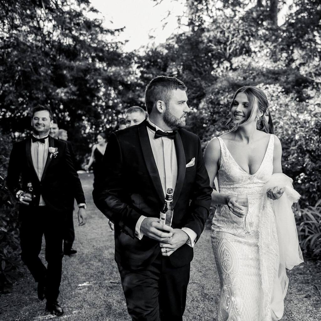 Next up on our journey through the last two years of weddings is E + R at <a href="/mountloftyhouse/">Mount Lofty House</a> - this one still goes down as one of the most epic dance parties ever thanks to <a href="/tennyson/">Sameer</a>.events and while the evening was fantastic, we couldn’t go past these gorgeous inbetween momen…