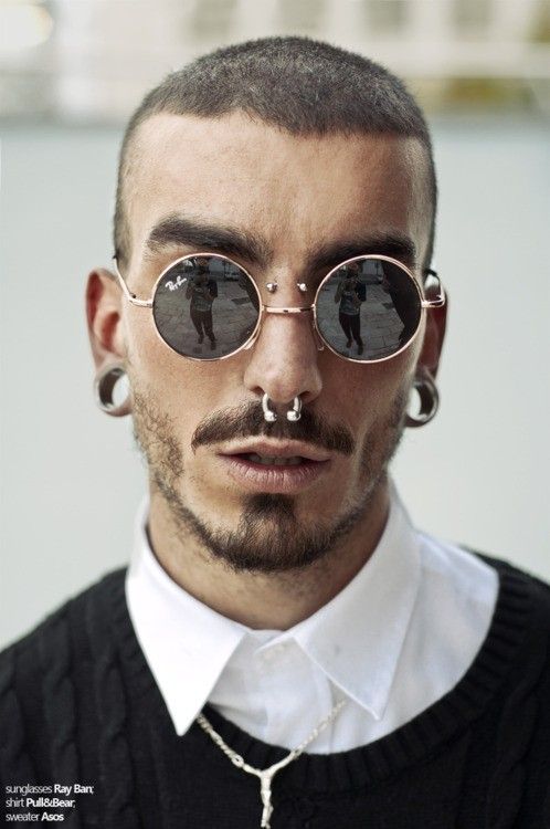 Limonbay's tweet photo. Estilo propio
#piercings #piercing #dilataciones #septum #septumpiercing #estilo #look #chico #boy #lookdodia #gafas #gafasdemoda #moda #modahombre #limonbay #ventaonline #fashion https://t.co/L1YwnOjKal