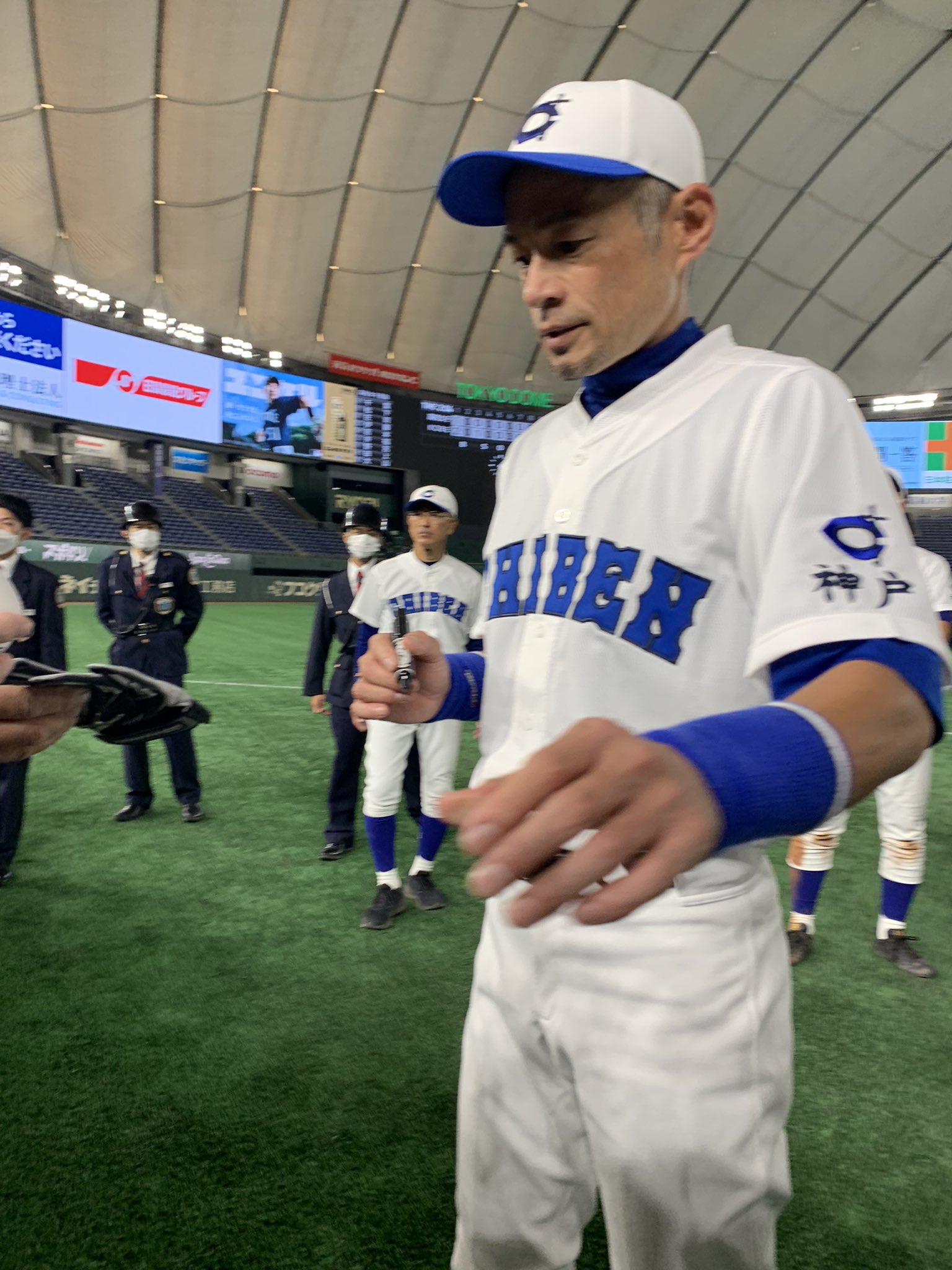 グータッチ on X: 