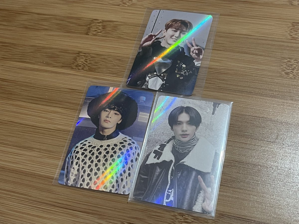 hyunedeal's tweet photo. [🛒] wts lfb ph help rt

♡ hyunjin set 11
♡ 830php
♡ all pc are in mint condi
♡ ONHAND

🌸 PAYO
🌸 https://t.co/03lVTxcPvs
🧸 reply ‘mine hhj set 11’ or dm me

🪄 skz stray kids lee know changbin
#hyunedealsale https://t.co/2LKjkcUIeS