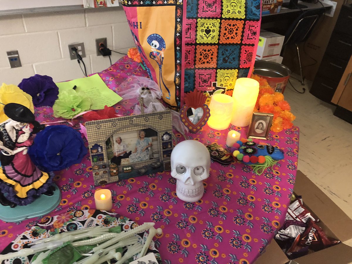 Jameda Owens (@jamsfantastic85) on Twitter photo Ms. Seymour and her class celebrated Dia De Los Muertos, and it was beautiful. Through sharing family photos, cultural delicacies, and gamifying the learning, her students had an experience they will never forget. Note: The Pan Muertos? Excellent.🤌🏾😋#GrowingTogether <a href="/IA_HCS/">Impact Academy HCS</a> Ms. Seymour and her class celebrated Dia De Los Muertos, and it was beautiful. Through sharing family photos, cultural delicacies, and gamifying the learning, her students had an experience they will never forget. Note: The Pan Muertos? Excellent.🤌🏾😋#GrowingTogether <a href="/IA_HCS/">Impact Academy HCS</a>