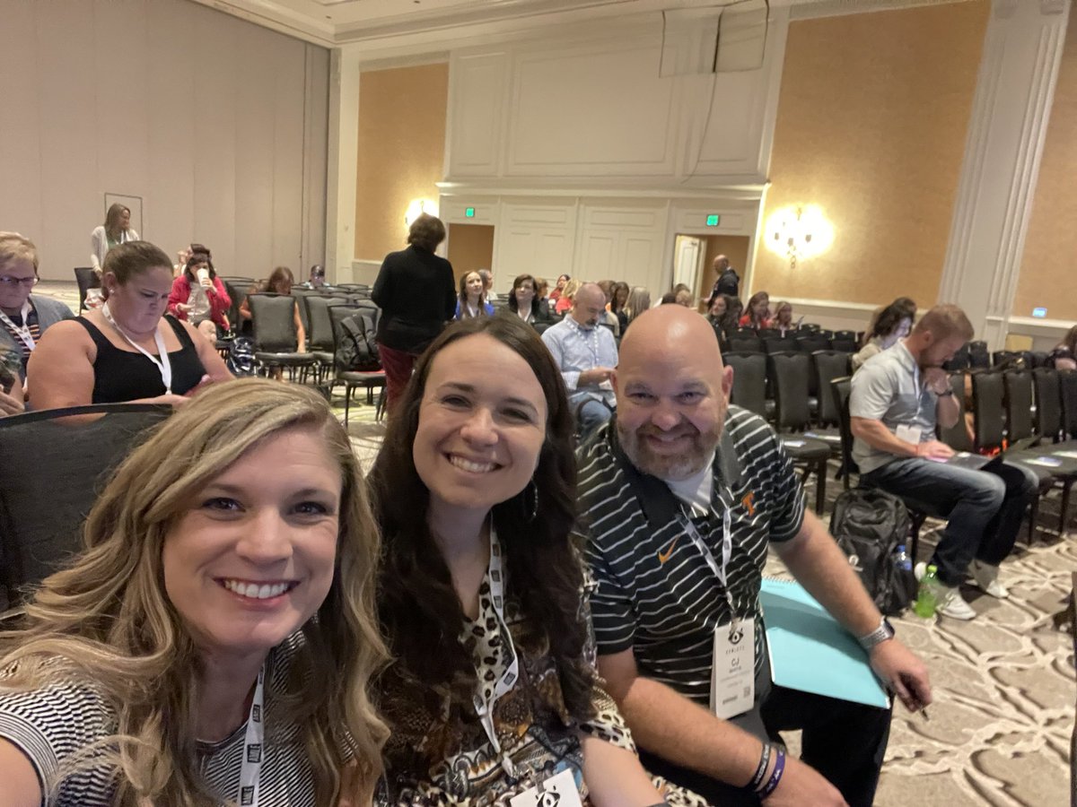 Mal_Russell's tweet photo. Ready for @AMLE! @PhillyWarriors #AMLE22 @brocksterdanza https://t.co/WsI3SPZZUf