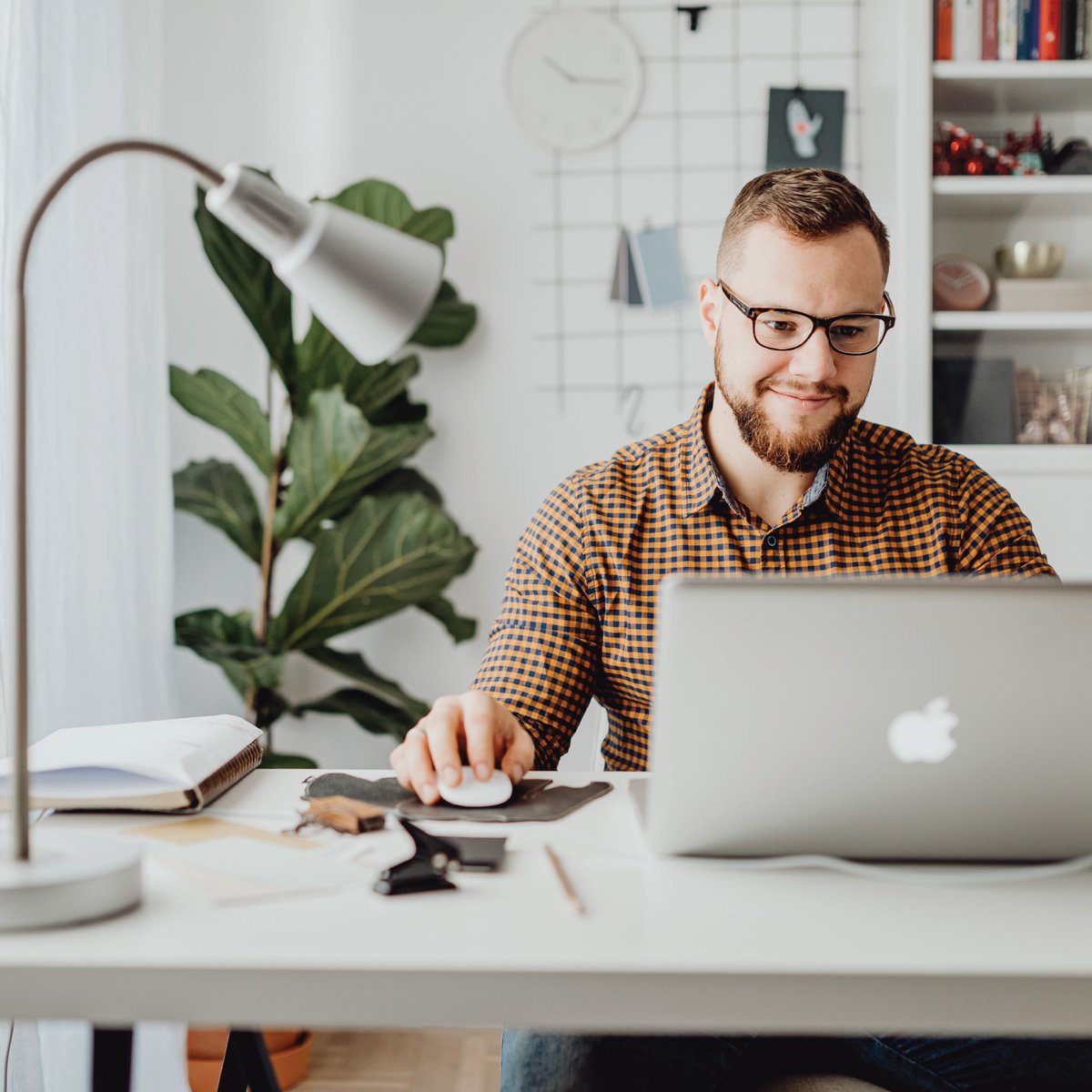 CCPNatUSC's tweet image. You know 45 is the suggested age to get screened for #ColorectalCancer. Are you familiar with screening options? Take a quick 7-question quiz to see what screening you might prefer. Catching it early helps colorectal cancer be #beatable + #treatable. bit.ly/3eKcA6Y