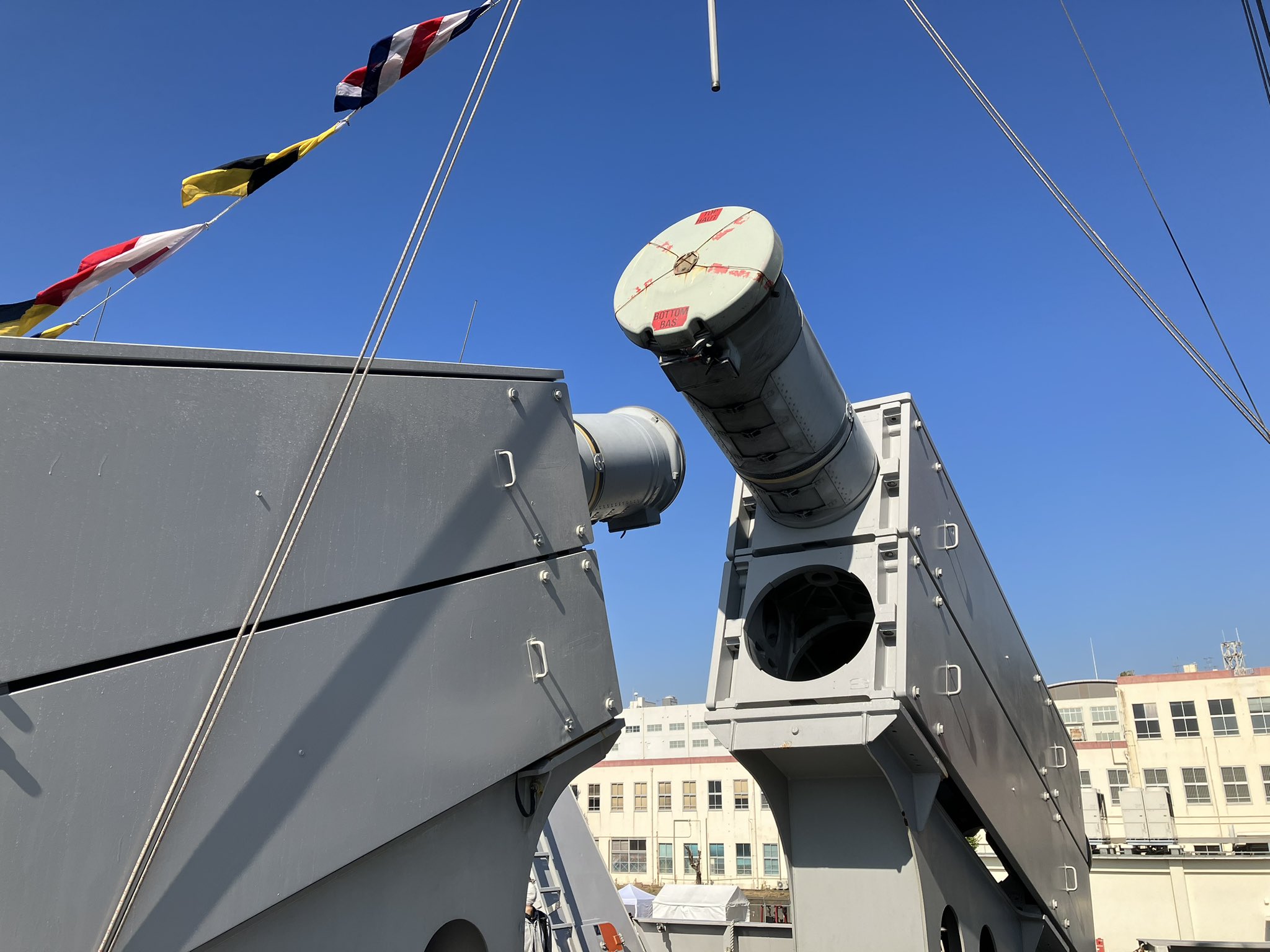 ろくせいらせん on Twitter 