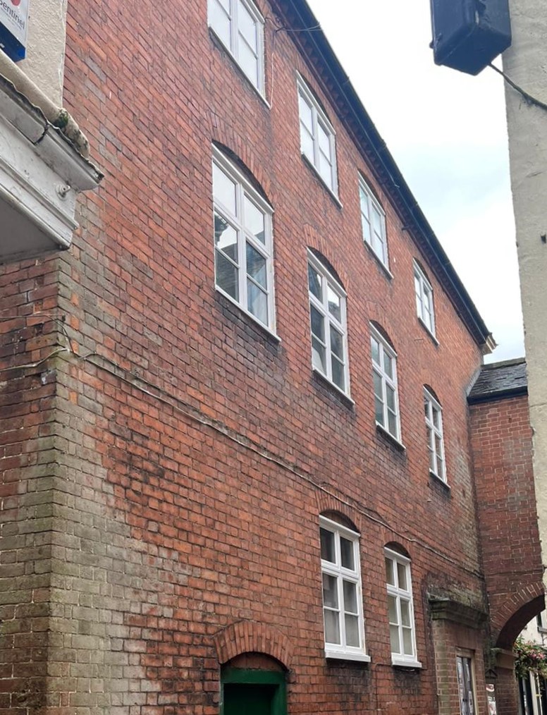 A R Manley & Son Ltd tweet media