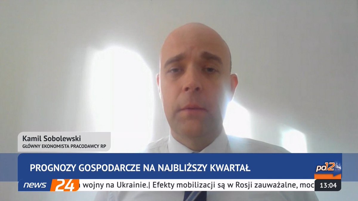 PracodawcyRP's tweet photo. Wojna w #Ukraina ma i będzie miała ogromny wpływ na polski #rynekpracy. Do tego dochodzą problemy 🇵🇱 przedsiębiorców, zamykanie małych #firm, ograniczenia zamówień. Czy czeka nas #kryzys na rynku pracy? - @KamSobolewski, Główny Ekonomista @PracodawcyRP w @kanalNews24 https://t.co/jTrbNq6dcd