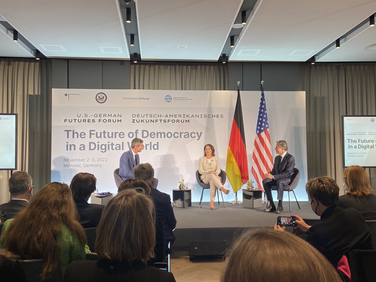 Great to be part of the U.S.-German Futures Forum 🇩🇪🇺🇸to talk about the future of democracy in the digital world with @ABaerbock &amp; <a href="/SecBlinken/">Secretary Antony Blinken</a> , in particularly the role of #GovTech in strengthening interoperability. #G7