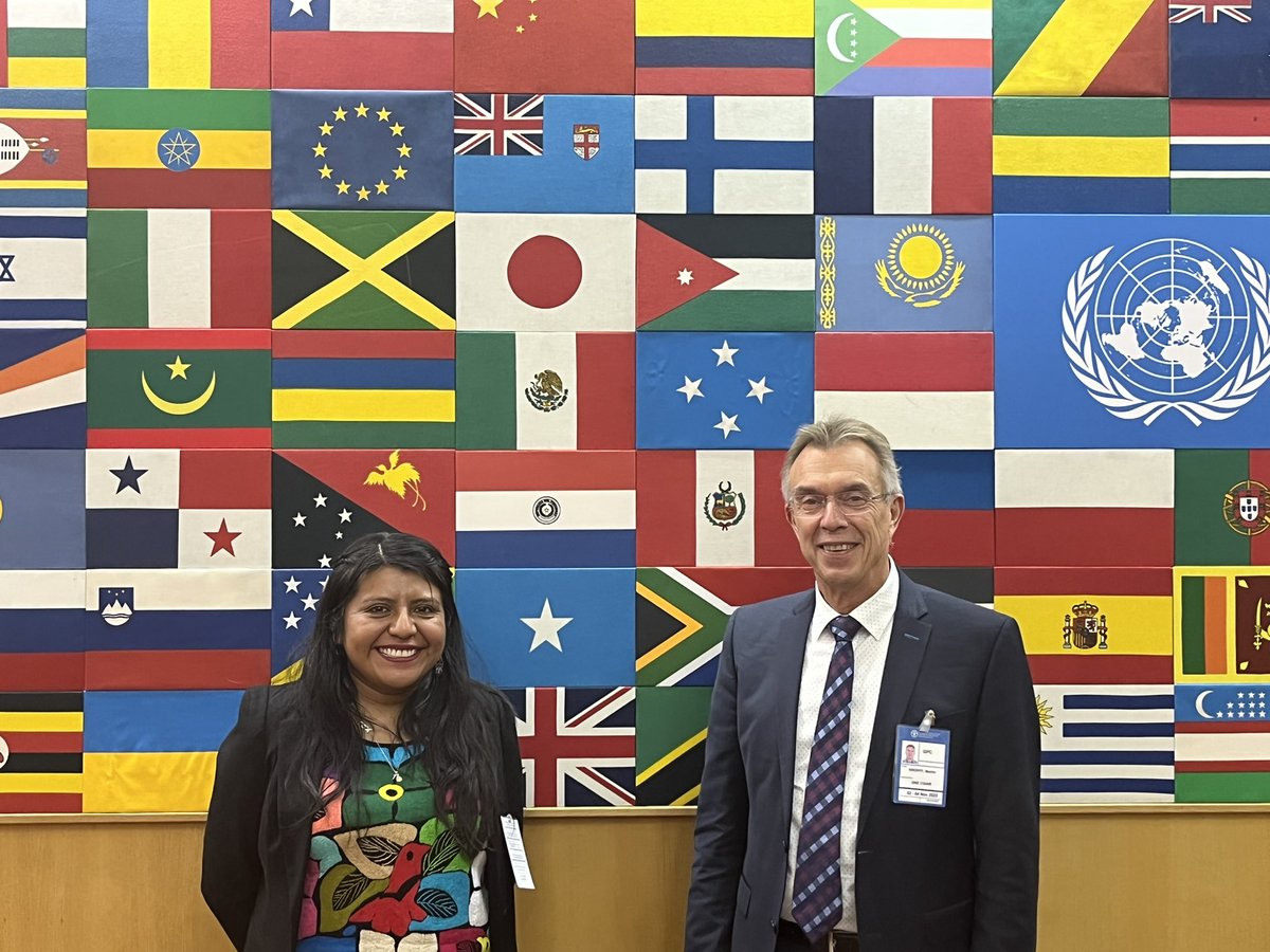 I was honour to meet Dr @KropffMartin at the @ippcnews & share some good practices on knowledge co-production linked to #IndigenousPeoples #Foodsystems that I learned about while doing my PhD with @CIMMYT & @WUR Thanks 4 supporting young people in becoming researchers! #MasAgro