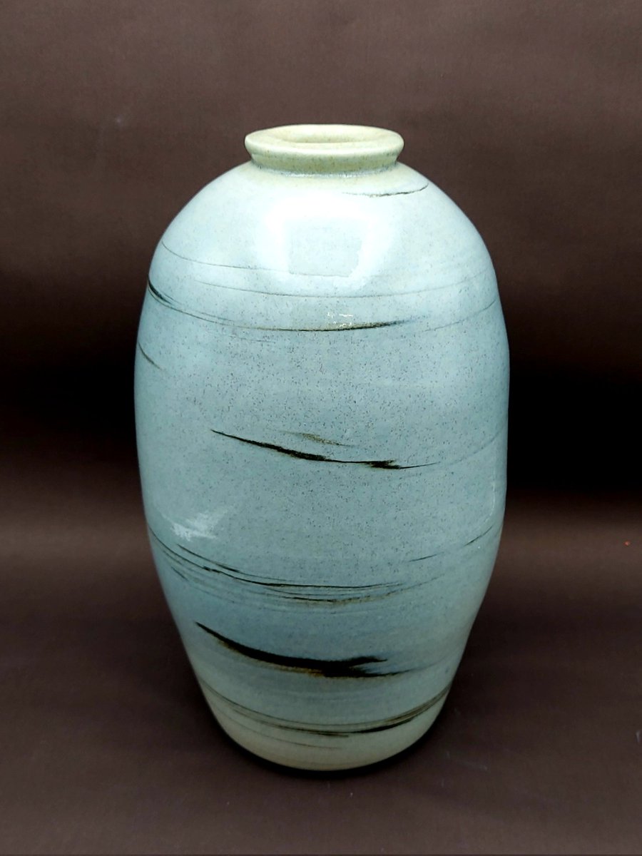 A tall marbled (neriagi) bottle approx 30cm 

One of the pieces going to our exhibition 'Evocation' at <a href="/farfieldmill/">Farfield Mill</a> Sedbergh, opening 10am Thursday 10th November
<a href="/CumbriaLifeMag/">Cumbria Life</a> 
<a href="/BBC_Cumbria/">BBC Cumbria</a>