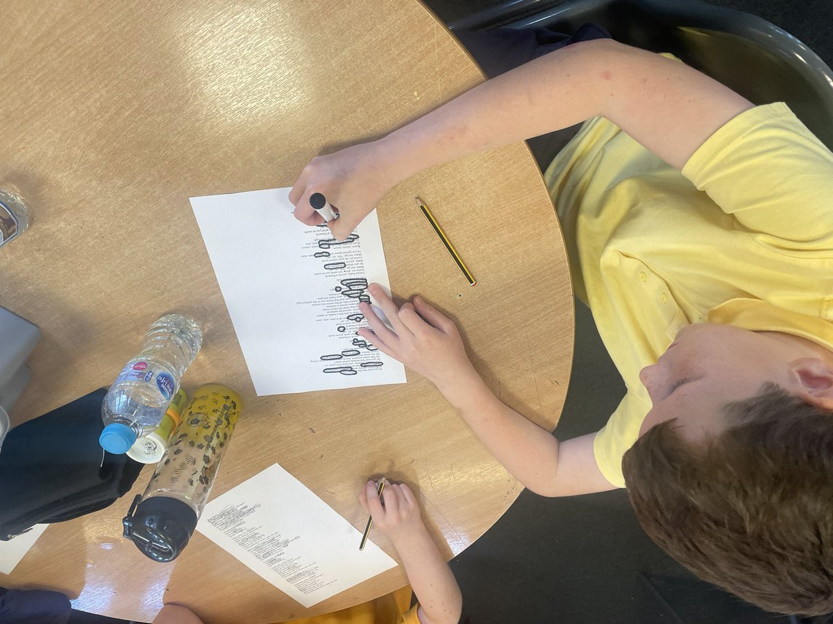 MrsMGault2's tweet photo. Primary 7 used song lyrics to create amazing Blackout Poetry 🎆 @NewStevenstonPr @NLLearningHub https://t.co/jvKIaRWuZF