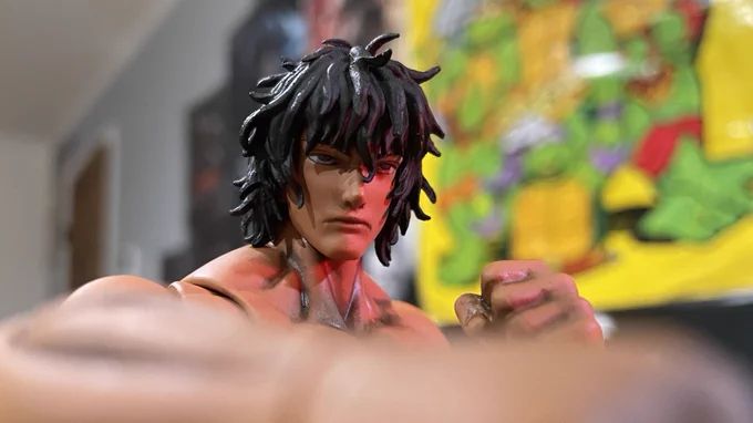 王馬フィギュア届いたからとりあえずスミ入れだけした 