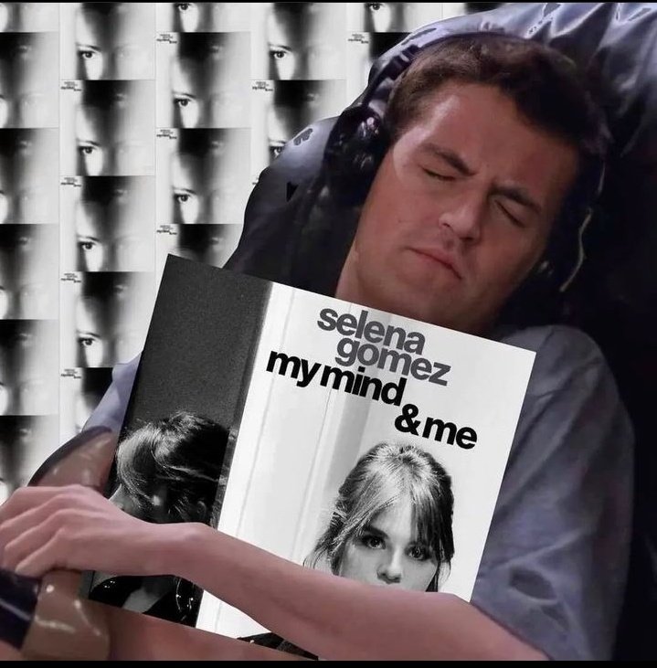 Lulaisrare's tweet photo. the situation after the release of this Song.
#MyMindAndMe 
@SelenaFanClub 
@selenagomez Thank you🥺🥺🥺🥺 https://t.co/JudYMOhsn7