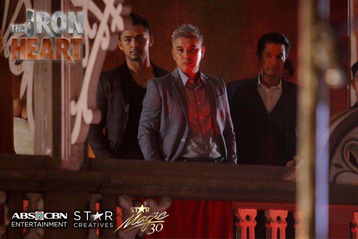 StarCreativesTV's tweet photo. ARE YOU READY FOR ACTION PACKED NIGHTS?! ππΌπͺπΌ
Here's a glimpse of #TheIronHeart cast Richard Gutierrez, Jake Cuenca, Sue Ramirez, Albert Martinez, Enzo Pineda, and Maja Salvador on the set! πΈ
Malapit na nilang ipakilala ang kanilang kanya-kanyang lakas simula November 14! https://t.co/xPqg4ynU6h