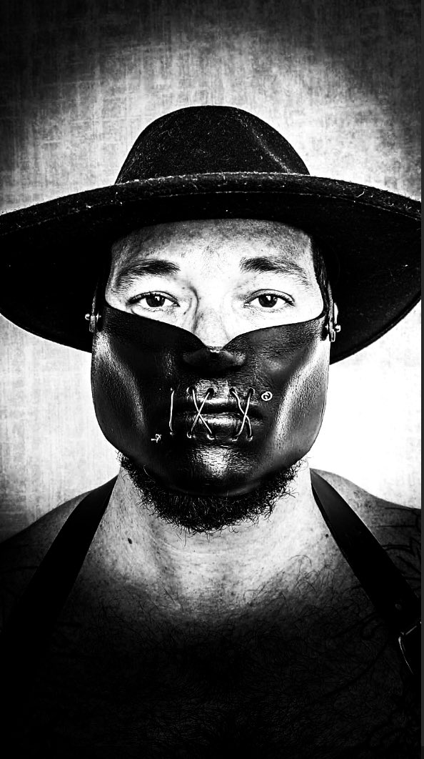 Master_Hannibal's tweet photo. For me Halloween is everyday #kinklife #kinkcommunity #prodom #kinkmaster https://t.co/xpxnpmMziQ