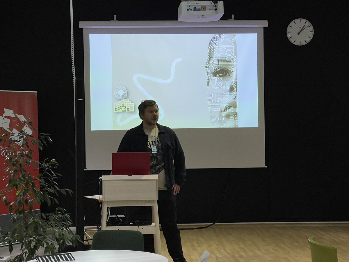 AI Roundtable: AI Challenges and Practices <a href="/robocoast/">Robocoast</a>, <a href="/prizztech/">Prizztech Oy</a>,
@TampereUni, @SatakunnanAMK, @ucpori, <a href="/Porikaupunki/">Porin kaupunki</a>, <a href="/ulapland/">University of Lapland</a>