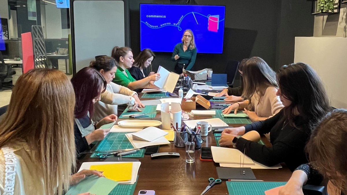 commencis's tweet photo. We are a tight-knit community that enjoys having fun and learning together. @funda_yah from our Comm #Design team led a notebook binding workshop with #Commencers. Here are some highlights from our recent #notebook binding workshop! 😊📓👏🏻
#Commencis #notebookbinding #workshop https://t.co/s1QUIvaiEj