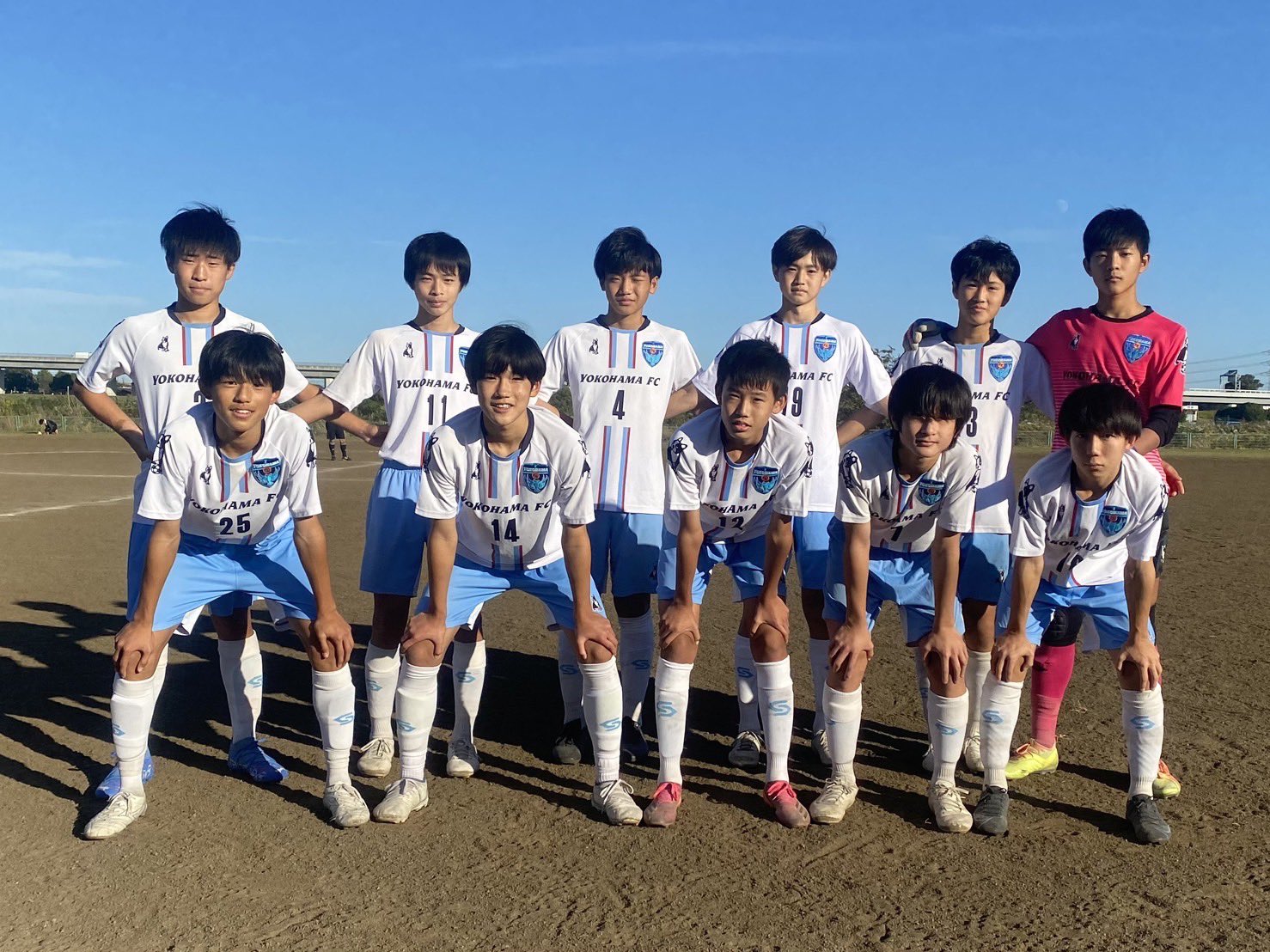 横浜fc鶴見ジュニアユース Yokofctrm Twitter