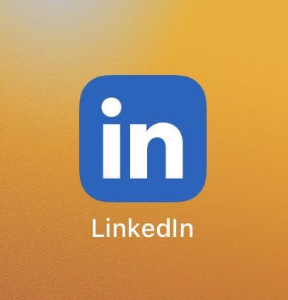 Abdulraman9's tweet photo. 🛑كيف تستفيد من تطبيق لنكد آن LinkedIn وتخلي الوظائف تجيك؟

كثير منا فتح حساب بالموقع وتركه وباعتقاده إنه عمل اللي عليه، الموقع فيه وظائف بلا حصر وبمسميات لا تخطر على بالك وبرواتب مجزية بكل المناطق، سواء عن بعد أو بدوام جزئي. الأهم تعرف كيف توصل لها.

ثريد مفصل عن أسرار اللنكد ان https://t.co/NZBBYeehCW