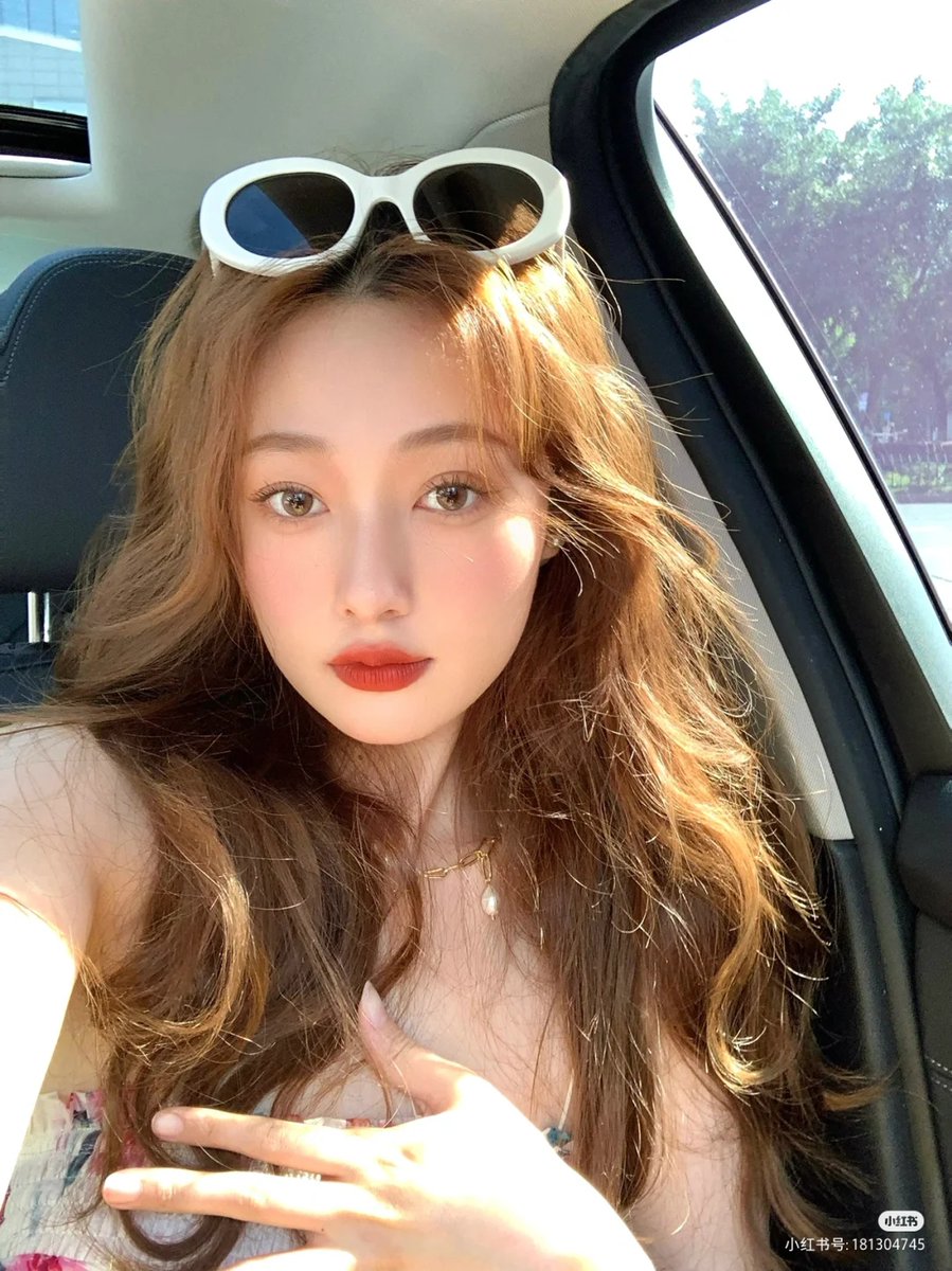 万人宠，不如一个人懂，你懂我的故作矜持，我知道你的图谋不轨.私信必回 情投意合就加 v 爱你哦