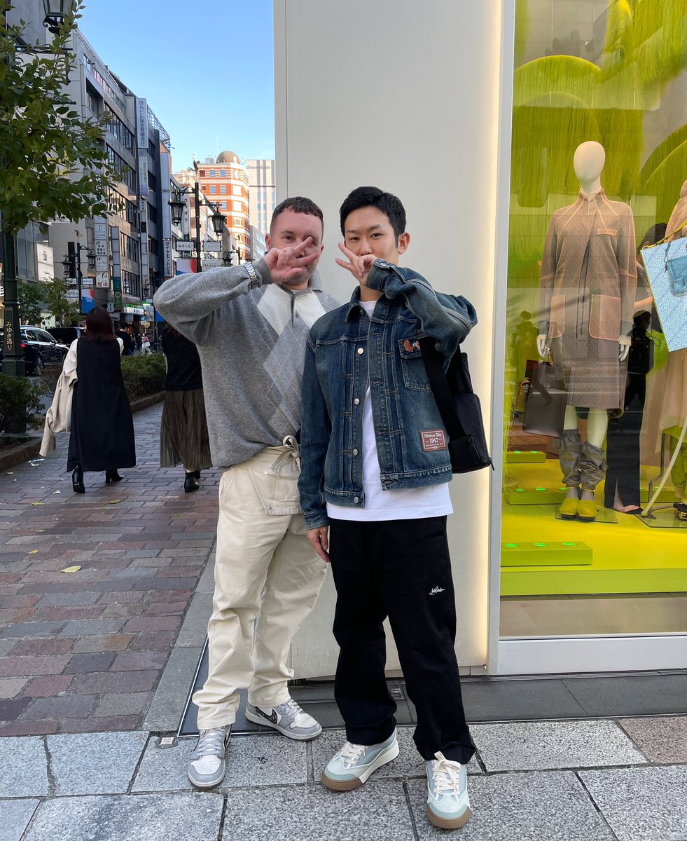 hs_freshthings's tweet photo. Dior、Fendiのディレクター、KimJones先生と！🤍✨ https://t.co/Uu6JoRYVuR
