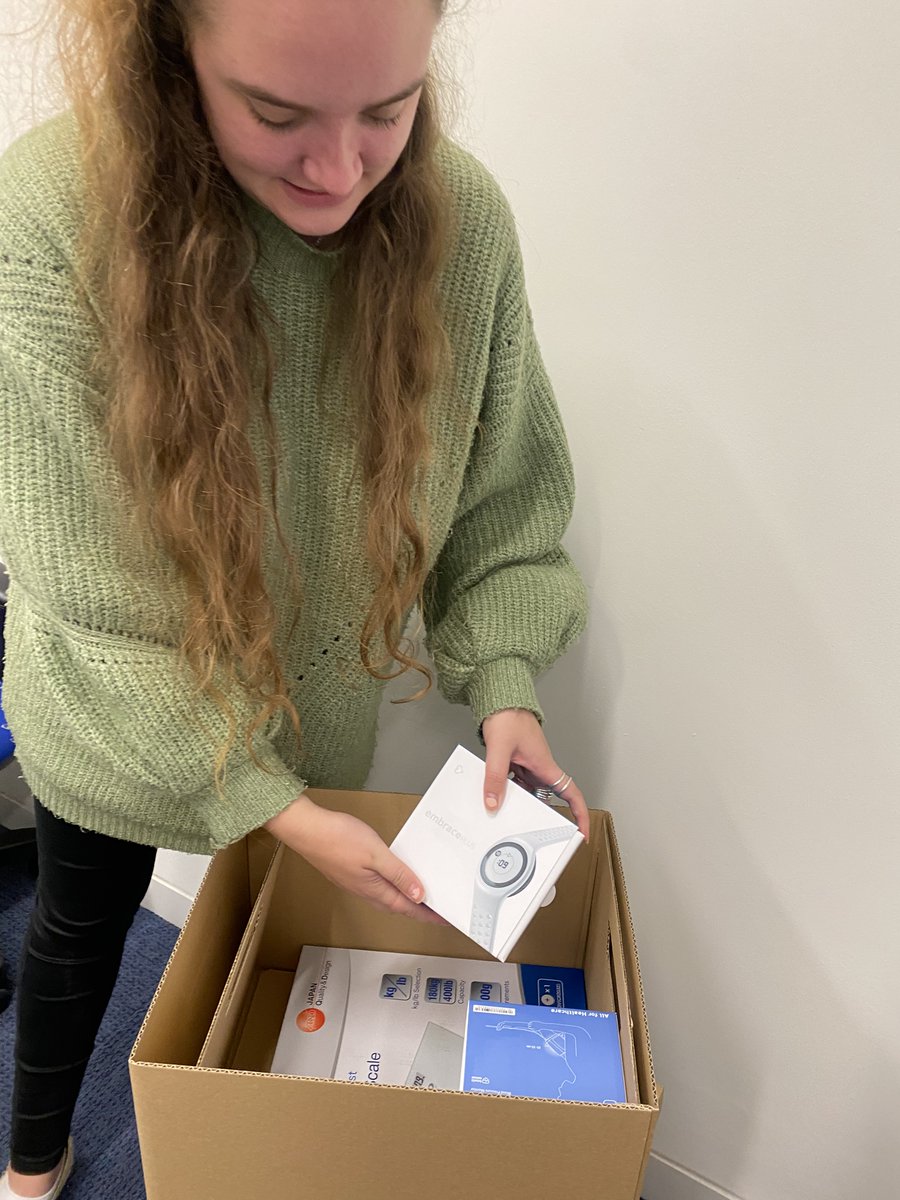 ADHD_RemoteTech's tweet photo. The ART-CARMA team are busy sending equipment out to participants! Recruitment is in full swing ๐
For more information on ART-CARMA check out our website: https://t.co/P6ZggZjJcX
#ADHD #research #remotetechnology https://t.co/MLRfFBOv0O