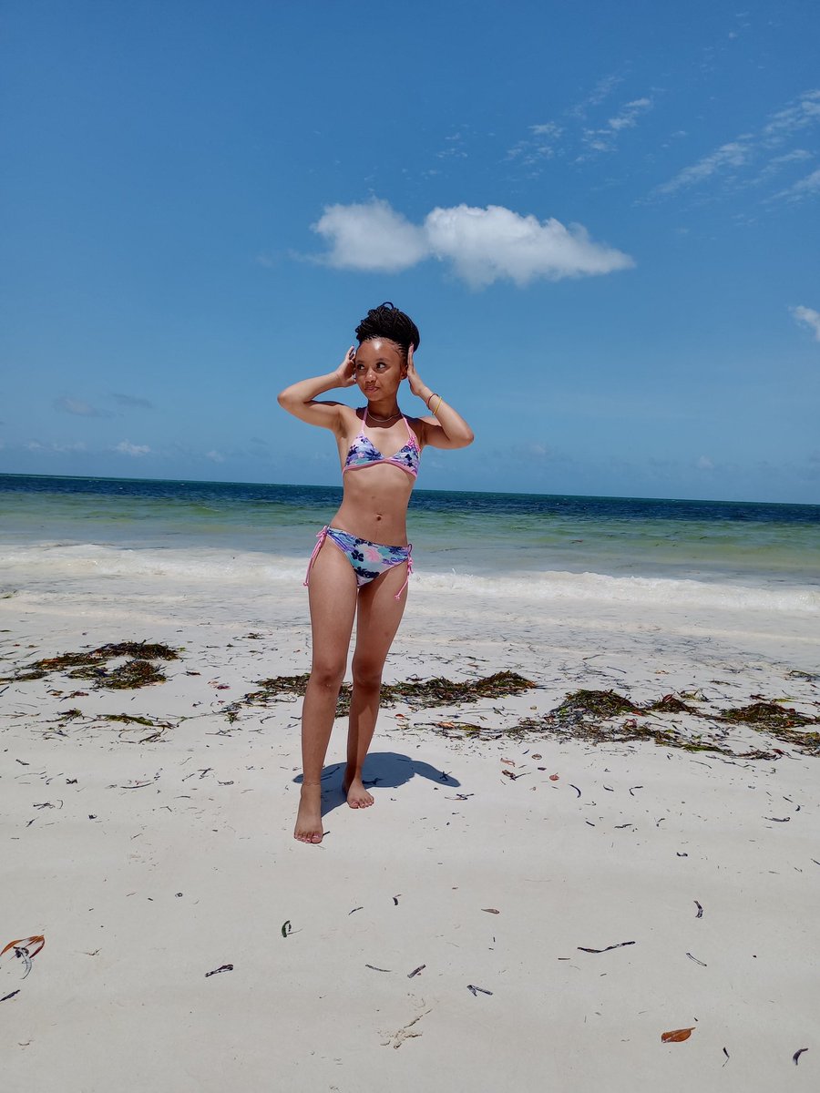 keketsokkk's tweet photo. "A master piece that mastered her peace"❤
.
.
.
#beach #skinpoppin #beachlife #ocean #zanzibar #uroabaybeachresort #latebirthdaycelebration #workleisure #water #ngwanabadimo #southafrica #vacation #vacationmode #vacaylife #vacayvibes #travel #traveling #trend #twitter https://t.co/Qz6AOi9rJs