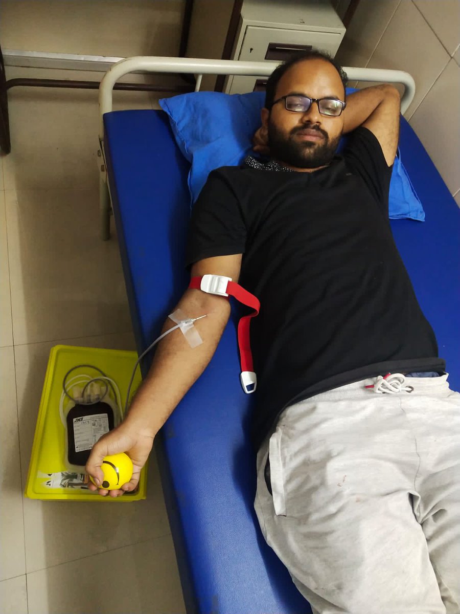 Hope4childran's tweet photo. Thank you Salman Ananya for donating ab-Negitive blood in Andhra  hospital Vijaywada #teammbd #donateblood #donatebloodsavelives #missionblooddonors https://t.co/OXXPSbXm76