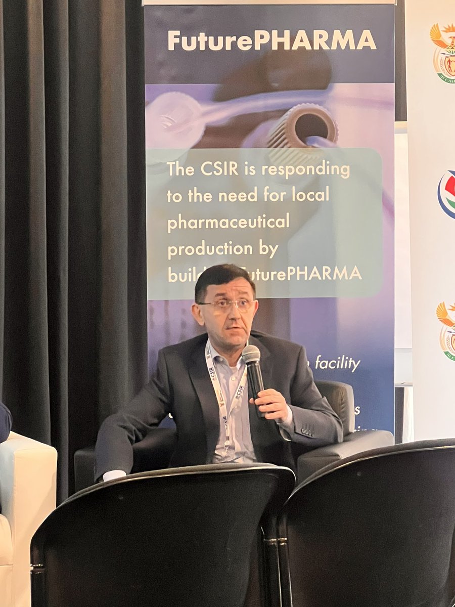 missmamabolo's tweet photo. #CSIRConf2022 Prof. Paul Watts urges government to invest more in continuous manufacturing in order to have a thriving, innovative pharmaceutical industry. https://t.co/7TvTFenMJu